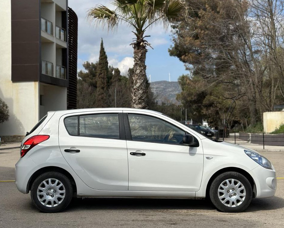 Elezovic Rent a Car Ulcinj